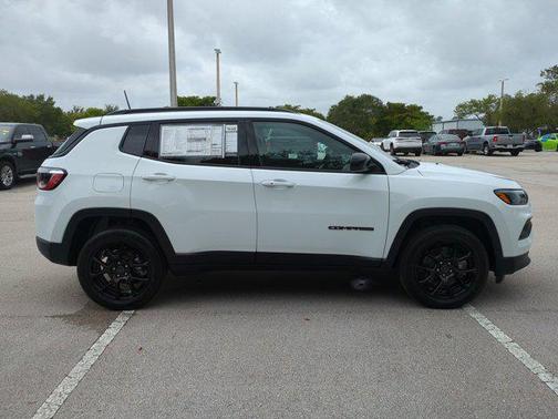 2025 Jeep Compass Latitude