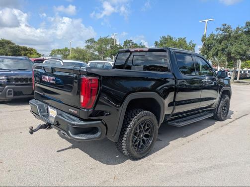 Onyx Black 2019 GMC Sierra 1500 AT4