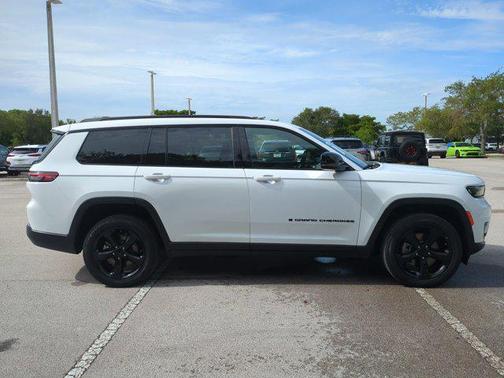 2023 Jeep Grand Cherokee L Altitude