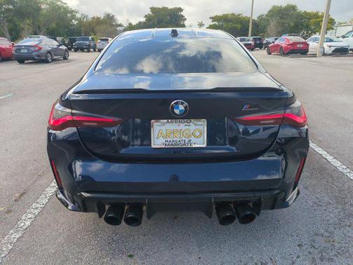 Tanzanite Blue II Metallic 2024 BMW M4 Competition