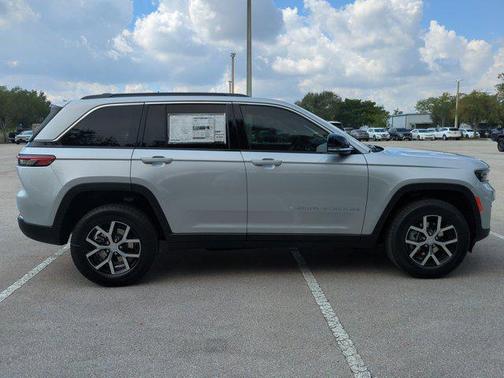 2025 Jeep Grand Cherokee Limited X