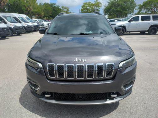 Granite Crystal Metallic Clearcoat 2022 Jeep Cherokee Limited