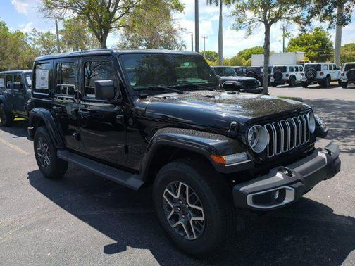 2025 Jeep Wrangler 4-Door Sahara 4x4
