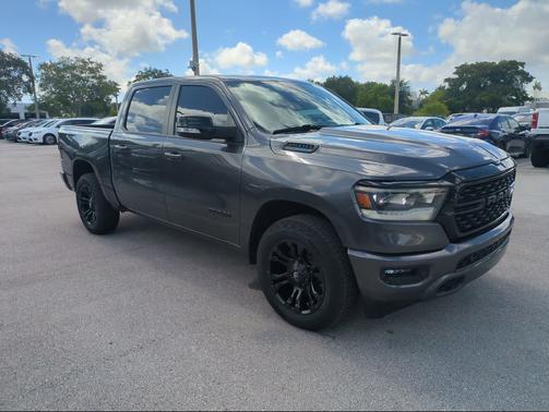 Granite Crystal Metallic Clearcoat 2022 RAM 1500 Big Horn/Lone Star