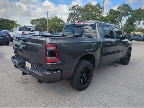 Granite Crystal Metallic Clearcoat 2022 RAM 1500 Big Horn/Lone Star