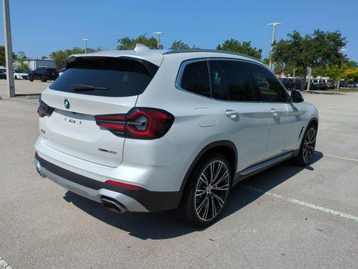 2022 BMW X3 sDrive30i