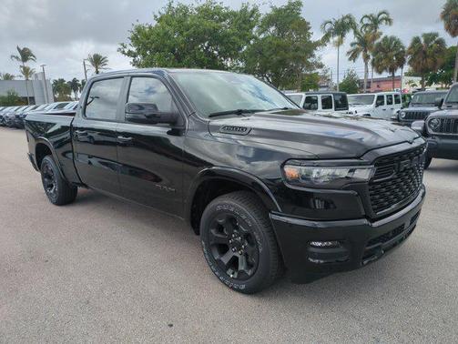 Diamond Black Crystal Pearlcoat 2026 RAM 1500 Big Horn/Lone Star