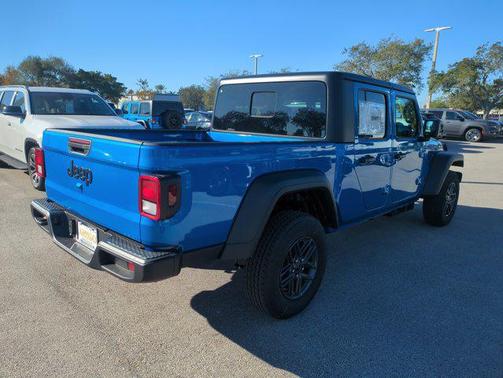 2026 Jeep Gladiator Sport S