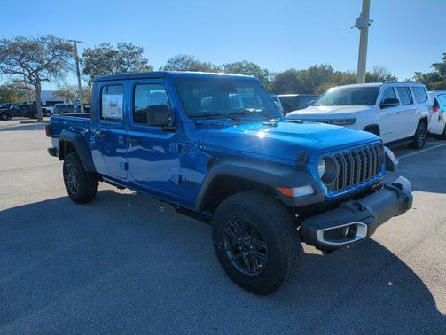 2026 Jeep Gladiator Sport S