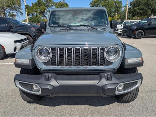 Anvil Clearcoat 2025 Jeep Wrangler 4xe Sahara