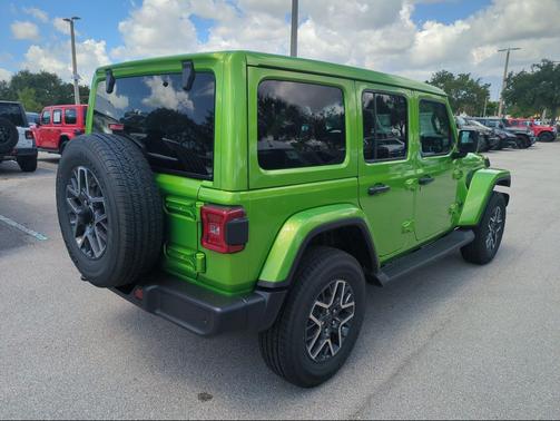 mojito clearcoat 2026 Jeep Wrangler 4-Door Sahara 4x4