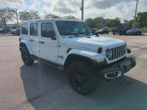 2025 Jeep Wrangler 4xe Sahara