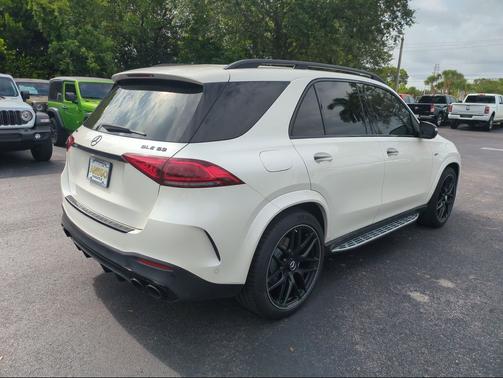 White 2022 Mercedes-Benz AMG GLE 53 4MATIC+