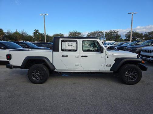 2026 Jeep Gladiator Sport S