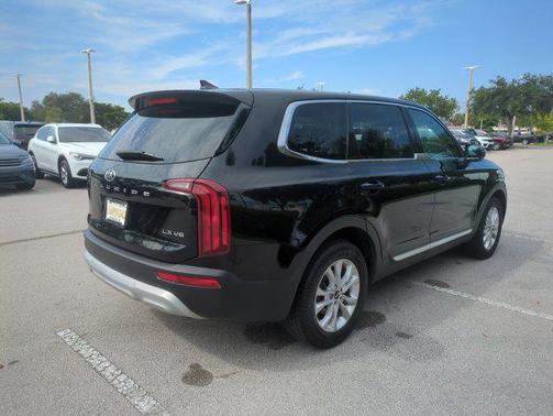 2021 Kia Telluride LX