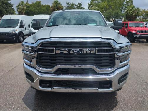 Silver Zynith 2026 RAM 2500 Big Horn Crew Cab 4x4 6'4' Box