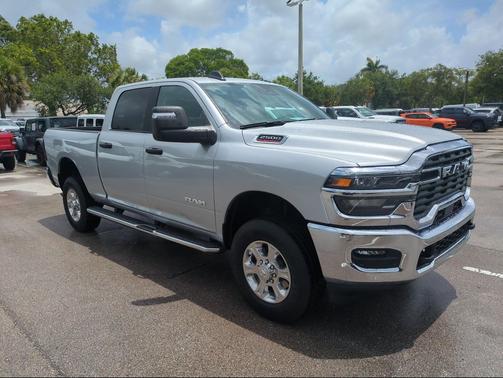 Silver Zynith 2026 RAM 2500 Big Horn Crew Cab 4x4 6'4' Box