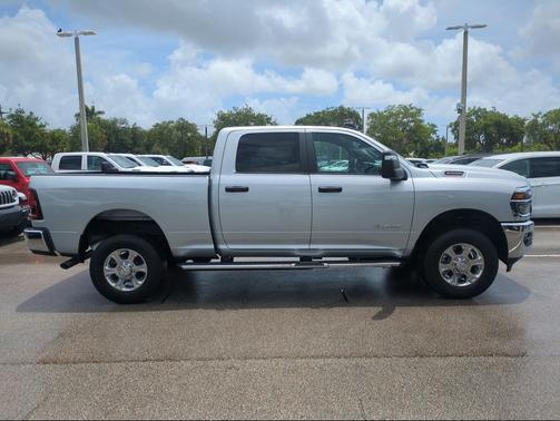 Silver Zynith 2026 RAM 2500 Big Horn Crew Cab 4x4 6'4' Box