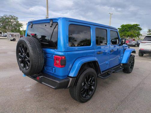 2024 Jeep Wrangler 4xe Sahara