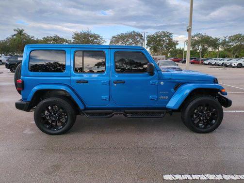 2024 Jeep Wrangler 4xe Sahara