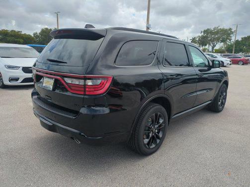 DB Black Clearcoat 2026 Dodge Durango GT