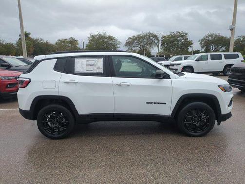 2026 Jeep Compass Latitude