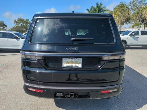 2026 Jeep Grand Wagoneer L Limited Reserve 4x4