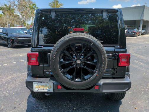2025 Jeep Wrangler 4xe Sahara
