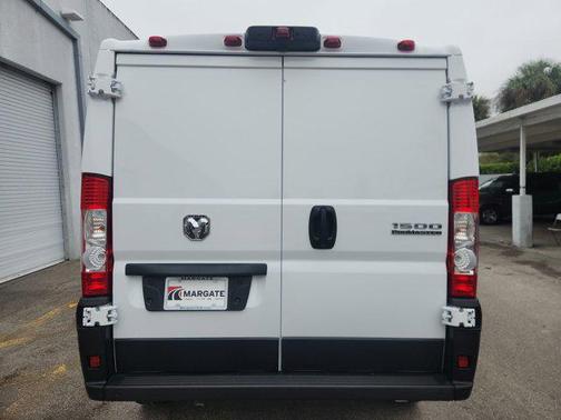 2025 RAM ProMaster 1500 Low Roof