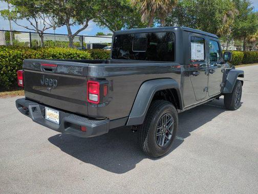 2025 Jeep Gladiator Sport S
