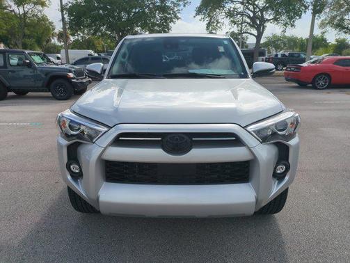 Classic Silver Metallic 2022 Toyota 4Runner SR5 Premium