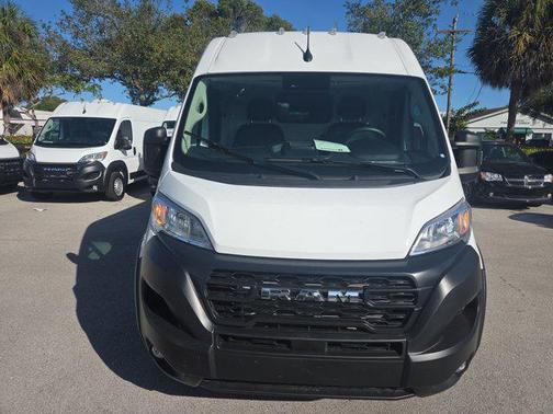 2025 RAM ProMaster 2500 Tradesman