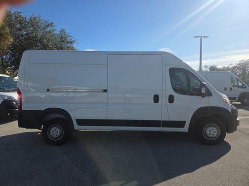 2025 RAM ProMaster 2500 Tradesman