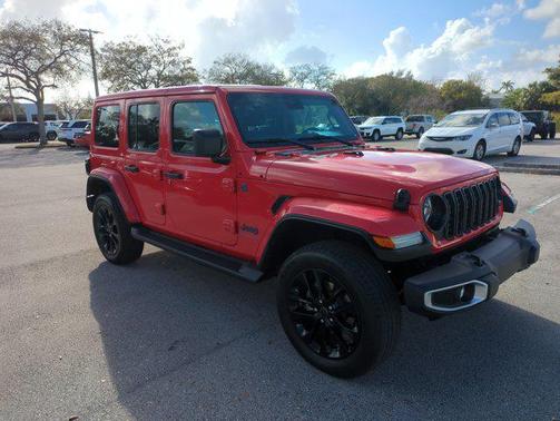 2025 Jeep Wrangler 4xe Sahara