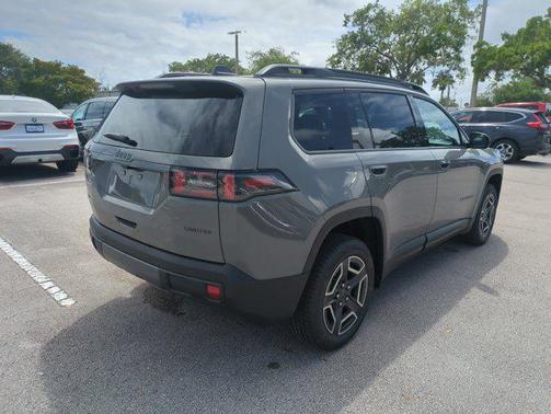 Sting-Gray Clearcoat 2026 Jeep Cherokee Limited