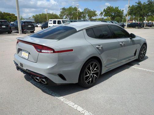 2022 Kia Stinger GT-Line