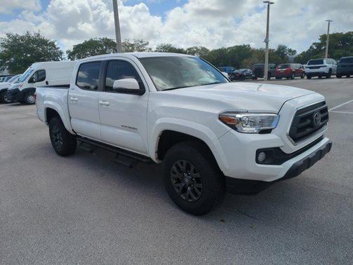 2022 Toyota Tacoma SR5