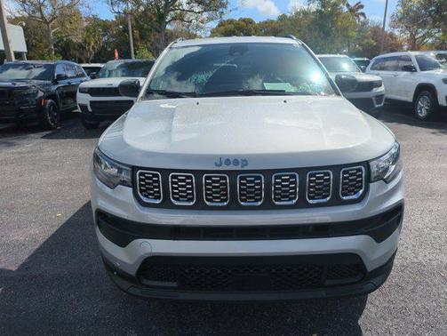 2025 Jeep Compass Latitude