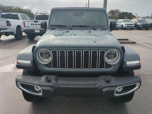 2026 Jeep Wrangler 4-Door Sahara 4x4