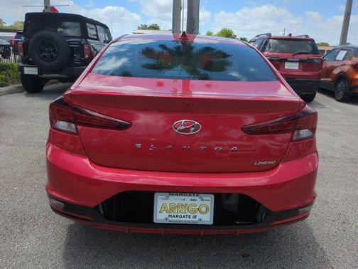 2020 Hyundai ELANTRA Limited
