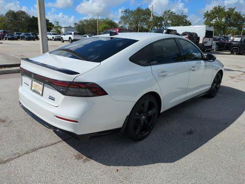2023 Honda Accord Hybrid Base