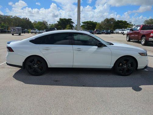 2023 Honda Accord Hybrid Base