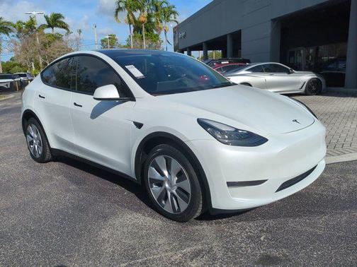 2023 Tesla Model Y Long Range Dual Motor All-Wheel Drive