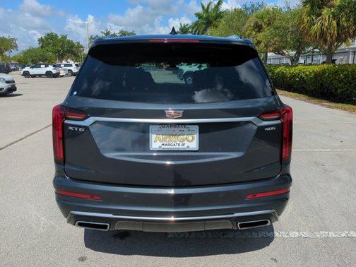 2023 Cadillac XT6 Premium Luxury FWD