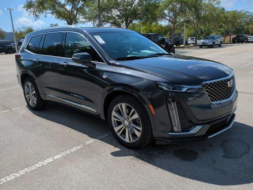 2023 Cadillac XT6 Premium Luxury FWD