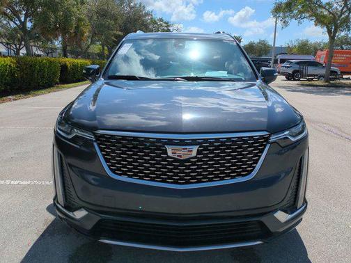 2023 Cadillac XT6 Premium Luxury FWD