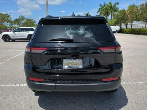 2025 Jeep Grand Cherokee Limited X
