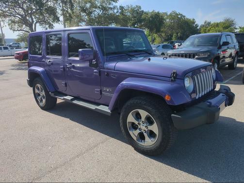 Xtreme Purple Pearlcoat 2017 Jeep Wrangler Unlimited Sahara