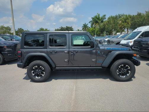 Granite Crystal Metallic Clearcoat 2024 Jeep Wrangler 4xe Rubicon