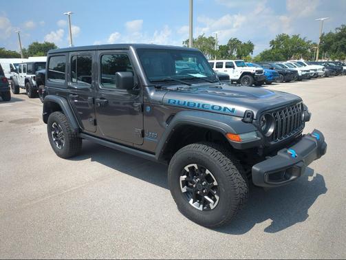 Granite Crystal Metallic Clearcoat 2024 Jeep Wrangler 4xe Rubicon